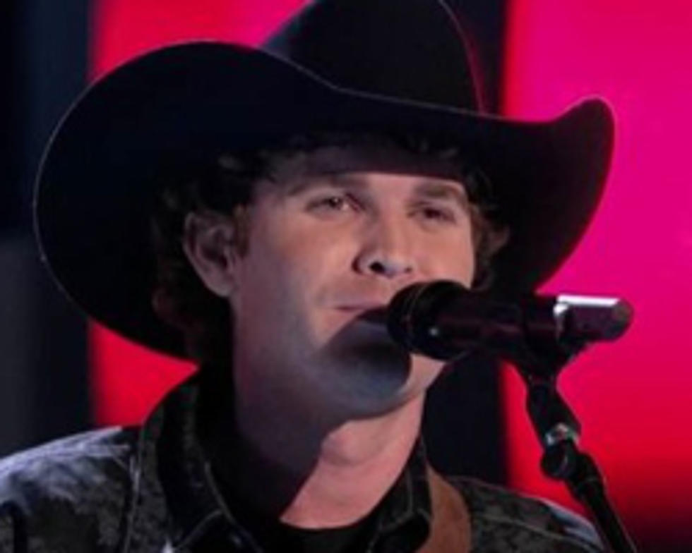 Curtis Grimes Fails to Impress Blake Shelton, Yet Reels In Cee Loo Green With ‘Hillbilly Bone’ on ‘The Voice’