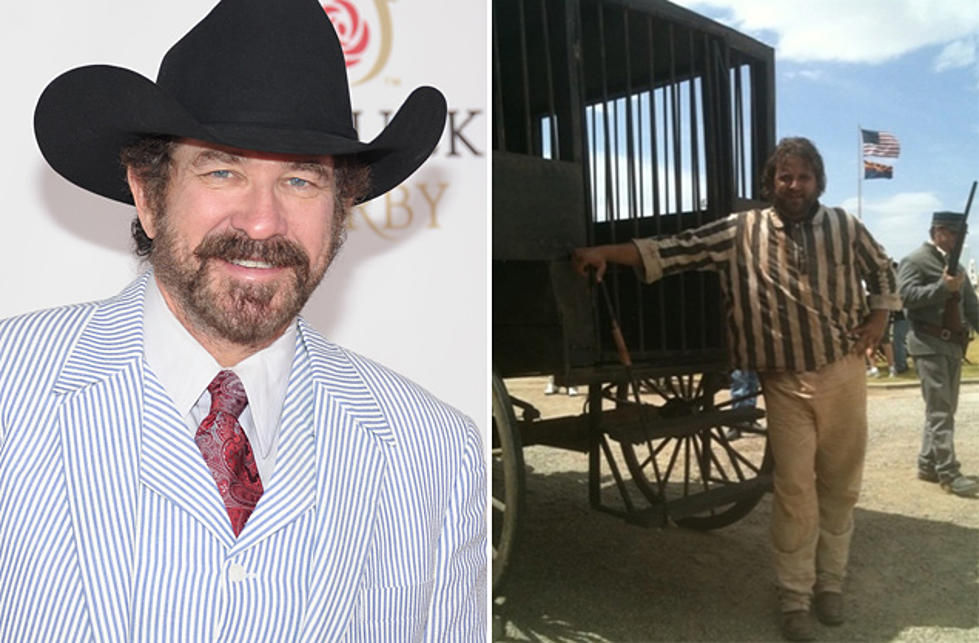 Kix Brooks Shares Photos of Randy Houser From the Set of New Movie &#8216;To Kill a Memory&#8217;