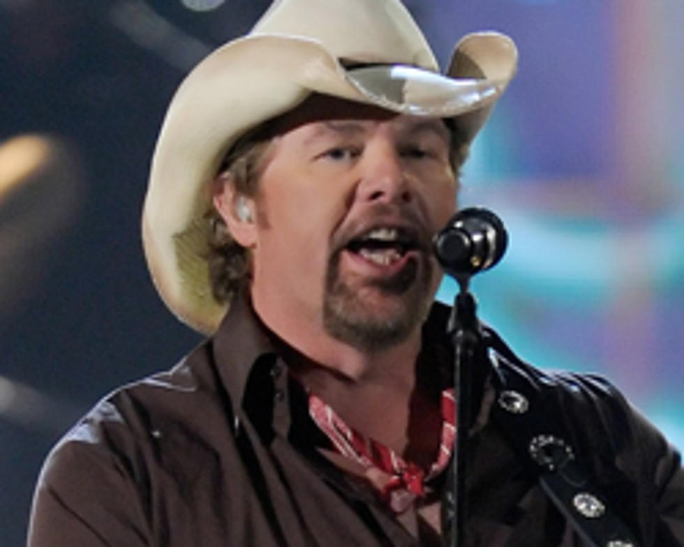 Toby Keith Premieres ‘Made in America’ With 2011 CMT Music Awards Performance