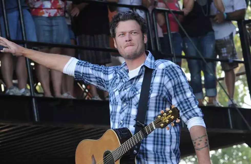 Blake Shelton Gives First Listen of New Album Track &#8216;Sunny in Seattle&#8217;