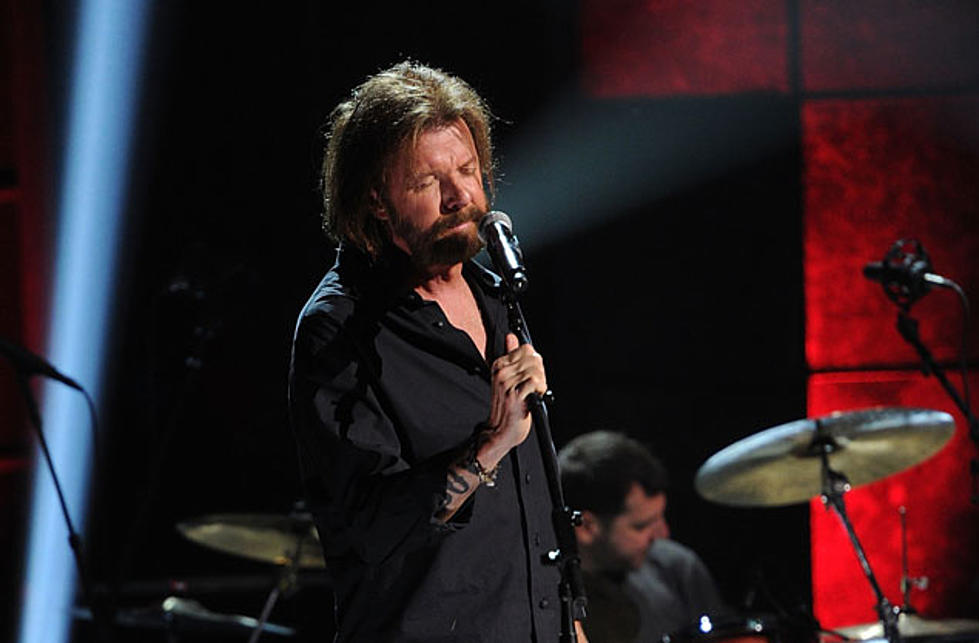 Ronnie Dunn, ‘Singer in a Cowboy Band’ – Song Review