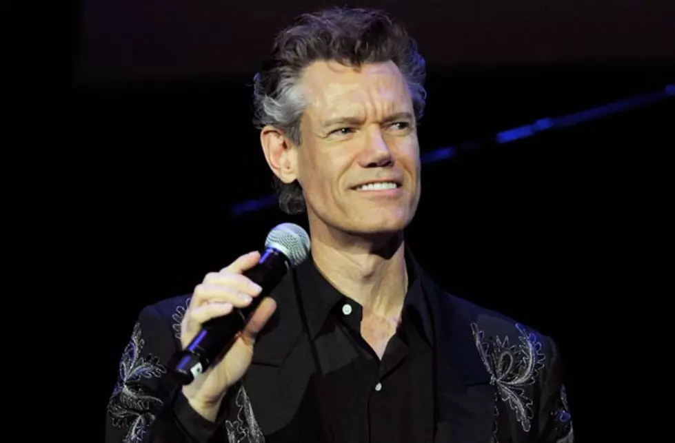 Randy Travis Collapses Onstage During Concert in Texas