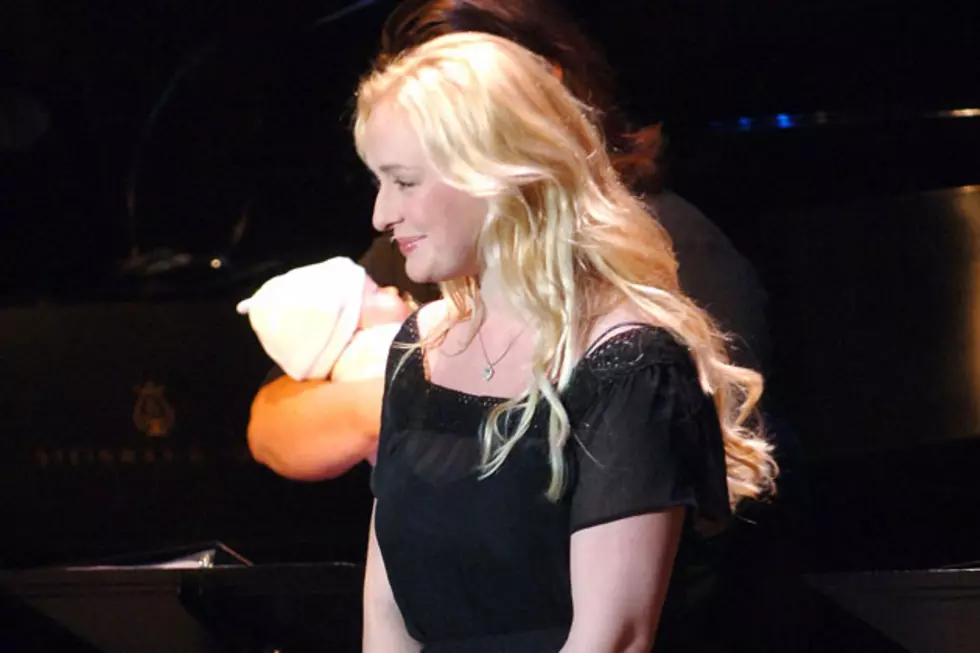 Mindy McCready Defends Disappearing With Son