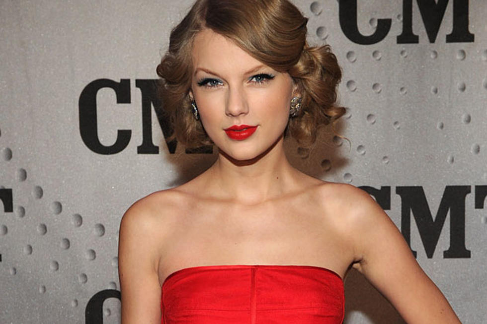 Teen With Cancer Hopes to Take Taylor Swift to Prom