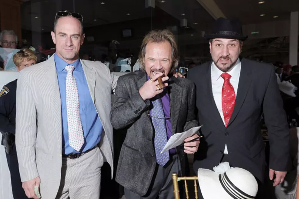 Country Fashion at the Kentucky Derby &#8211; Travis Tritt