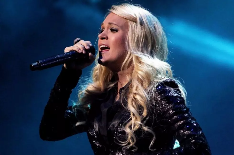 Carrie Underwood Sings &#8216;Never Tear Us Apart&#8217; by INXS for Fans in Melbourne