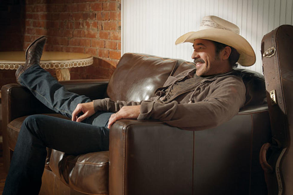 Kix Brooks Interview: Singer Shares How Songs on ‘New to This Town’ Reflect His Rowdy Past