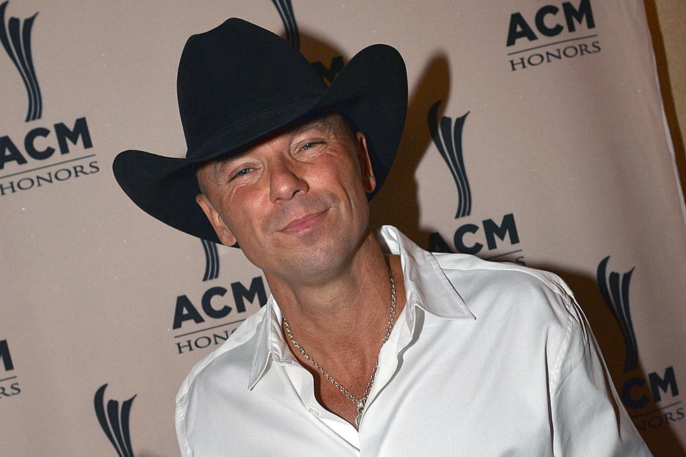 No. 19: Kenny Chesney, ‘All I Want for Christmas Is a Real Good Tan’ – Top 50 Country Christmas Songs