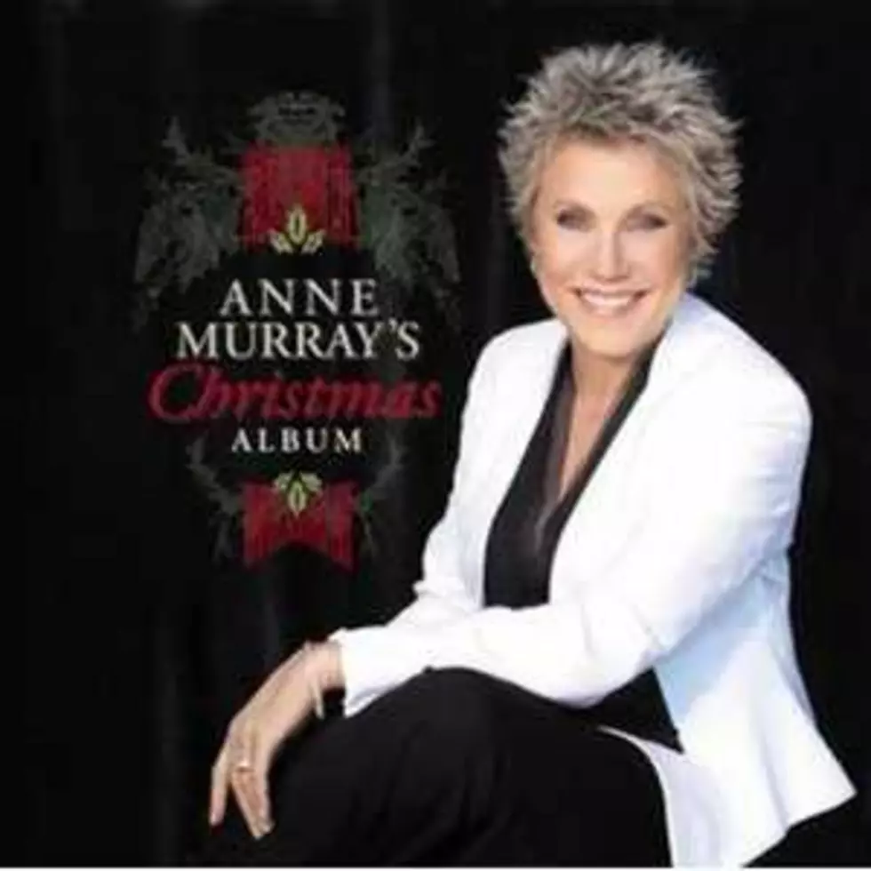 No. 40: Anne Murray, &#8216;O Come All Ye Faithful&#8217; &#8211; Top 50 Country Christmas Songs