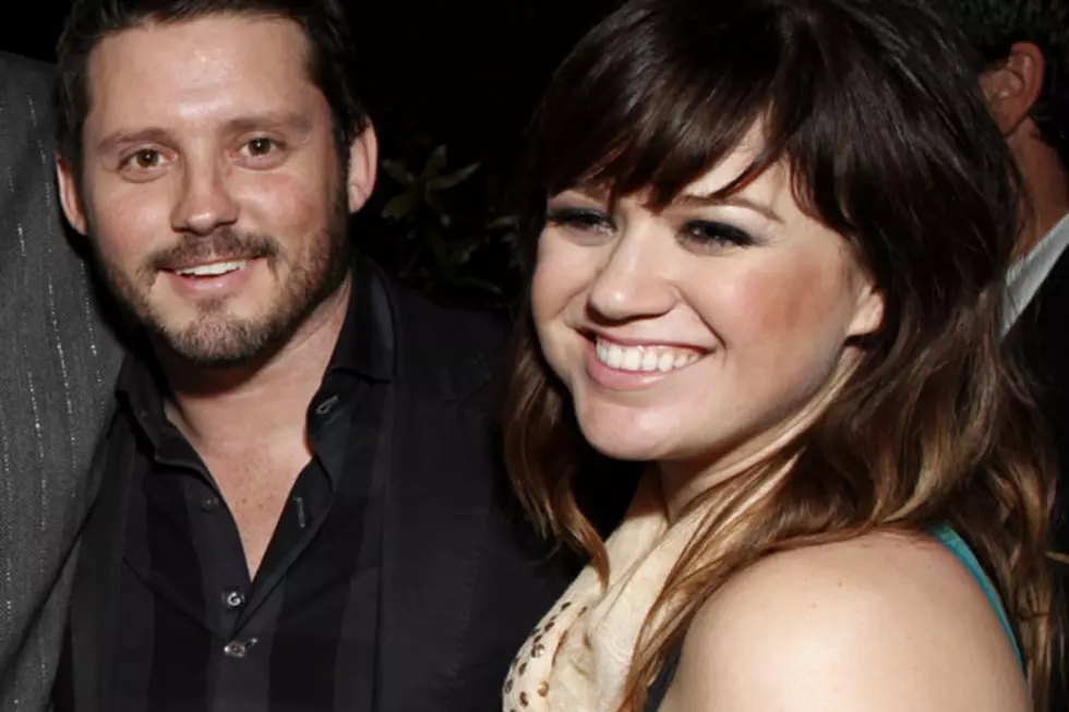 Kelly Clarkson Is Waiting for Boyfriend Brandon Blackstock to ‘Put a Ring on It’