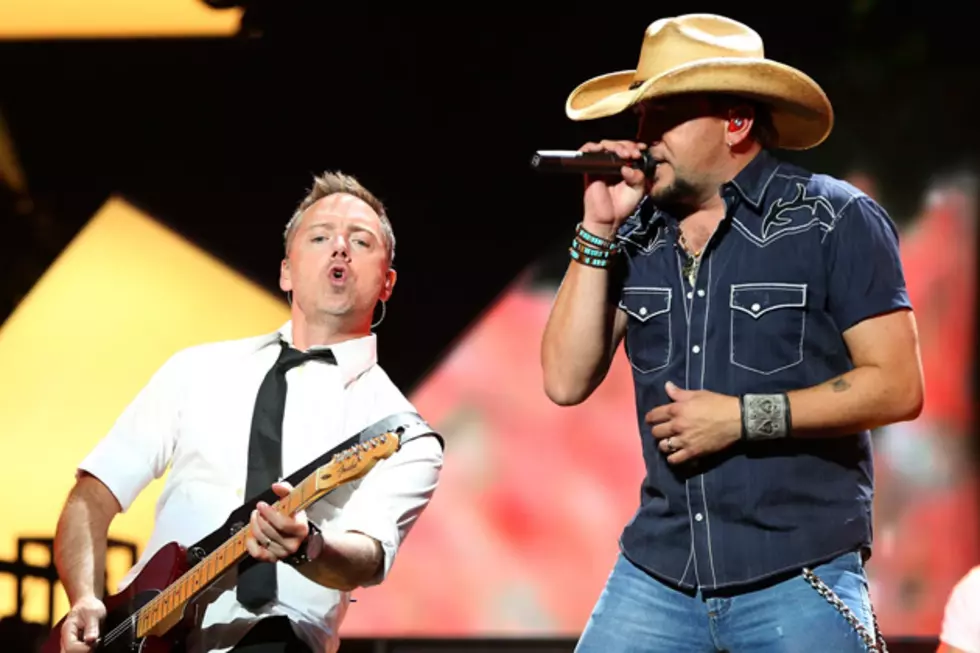 Jason Aldean, Luke Bryan and Eric Church Open the 2012 CMA Awards With &#8216;The Only Way I Know&#8217;