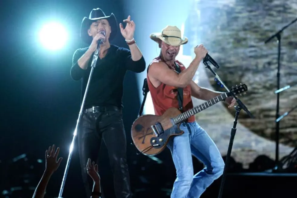 Kenny Chesney, Tim McGraw Win 2012 CMA Award for Musical Event of the Year