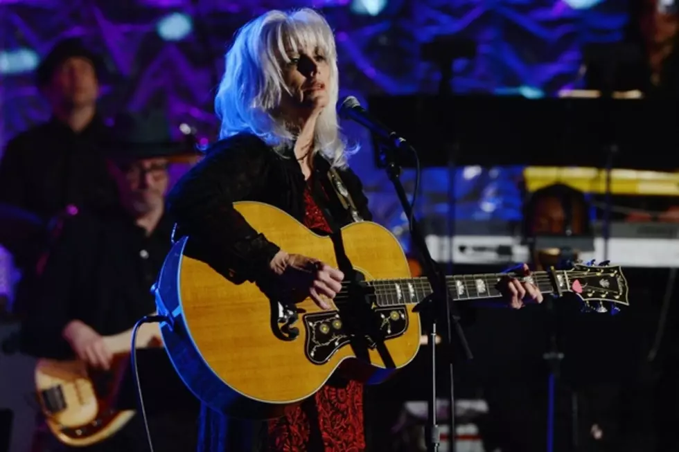 Emmylou Harris Charged in Hit-and-Run Accident
