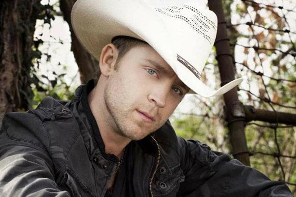 Justin moore brushes off controversy
