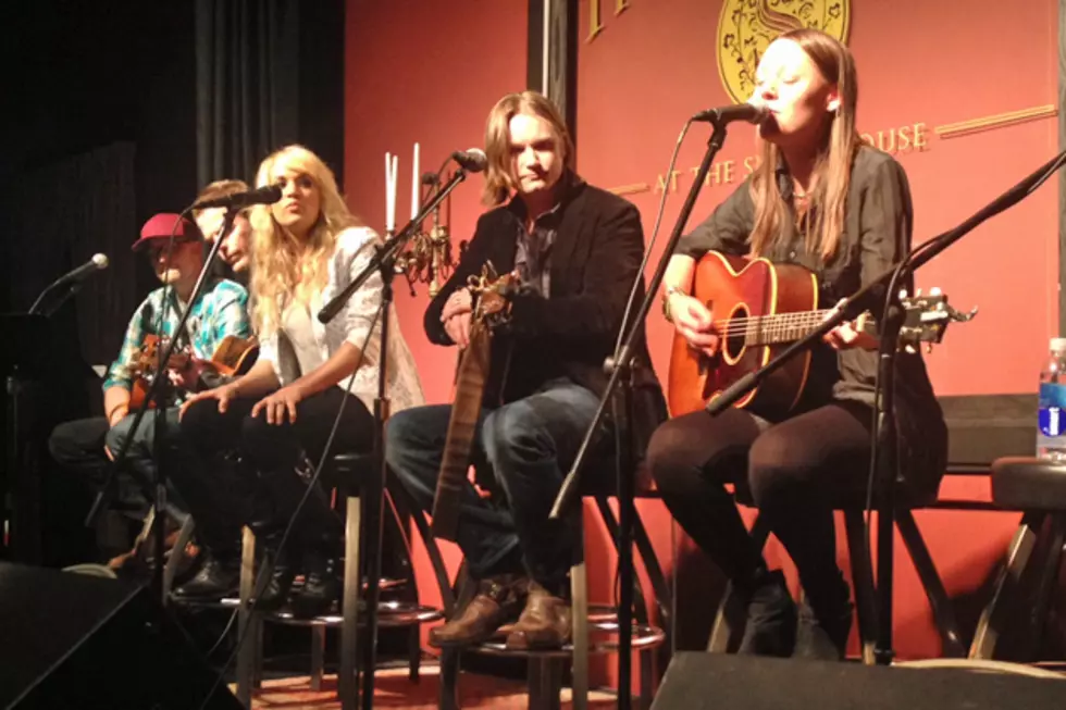 Carrie Underwood Strips Down for Intimate Songwriters Session at CRS
