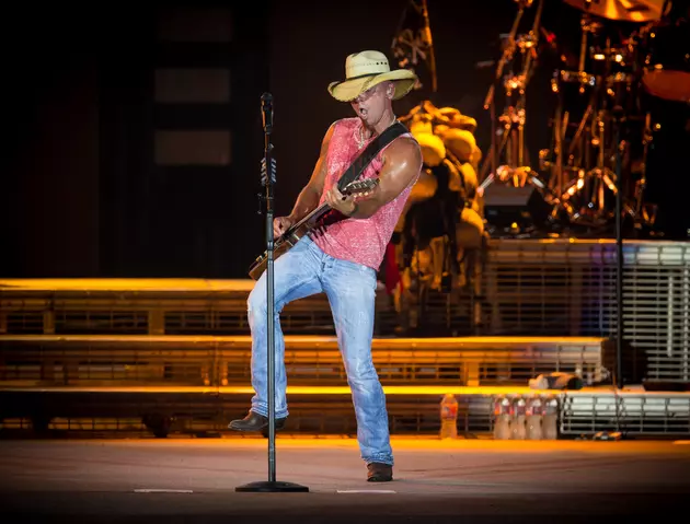 Get an Early Christmas Present, Kenny Chesney Tickets