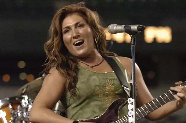 Country Throwback Flips A Coin with Jo Dee Messina Coin for the Super Bowl [VIDEO]