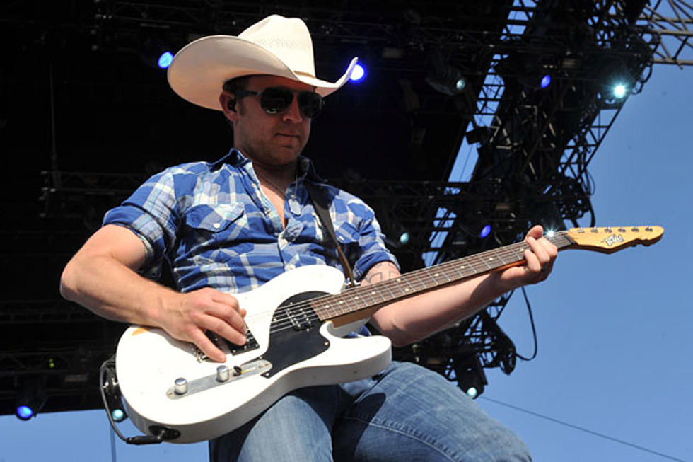 Justin Moore Missing the ACMs to Spend Time With Daughters