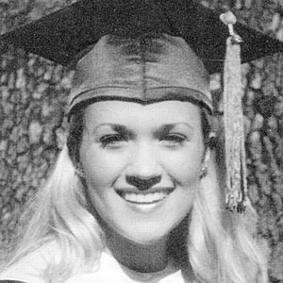 Carrie Underwood&#8217;s Graduation Picture