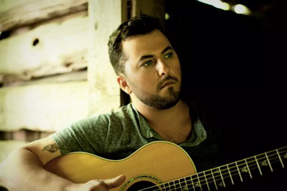 Tyler Farr on Luke Bryan/Zac Brown Controversy: ‘I Don’t Take Everything So Serious’