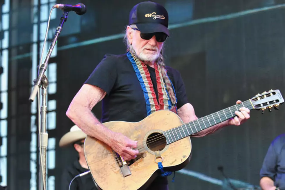 Willie Nelson Asks for Helping Finding Stolen Armadillo