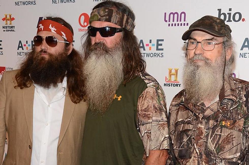 ‘Duck Dynasty’ Star Suspended