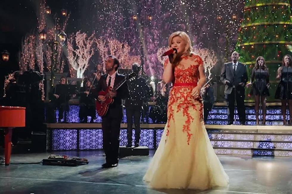 Watch Clips From ‘Kelly Clarkson’s Cautionary Christmas Tale’