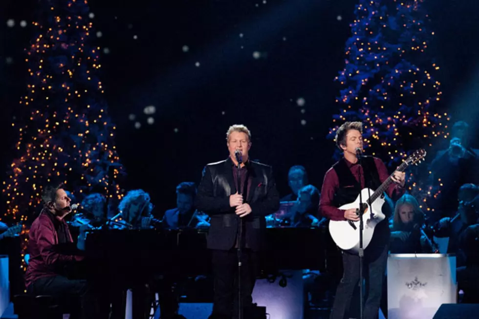 Rascal Flatts Figure Out ‘A Strange Way to Save the World’ at 2013 ‘CMA Country Christmas’