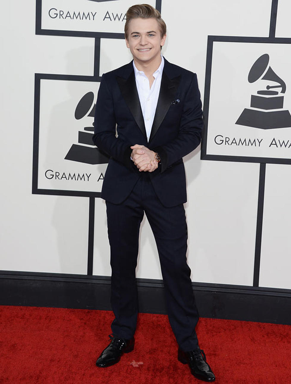 Cat Fight Preview: Hunter Hayes Debuts ‘Invisible’ at Grammys [VIDEO]