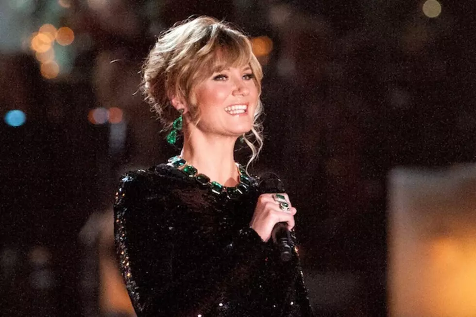 Jennifer Nettles&#8217; &#8216;That Girl&#8217; Tops Country Album Charts in Its First Week