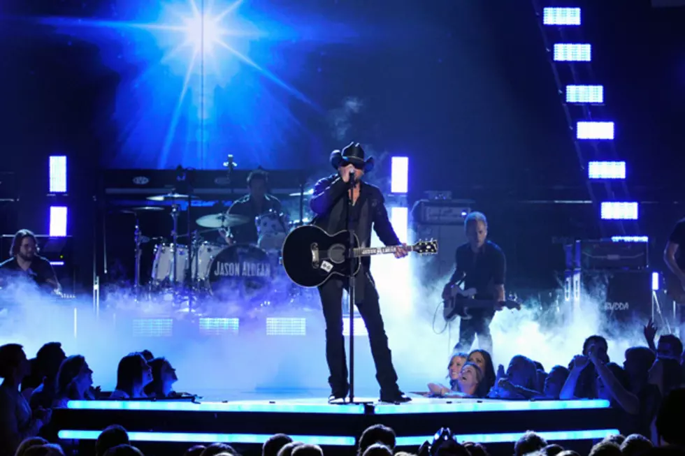Jason Aldean Turns 2014 ACMs into a Rock Show with ‘When She Says Baby’