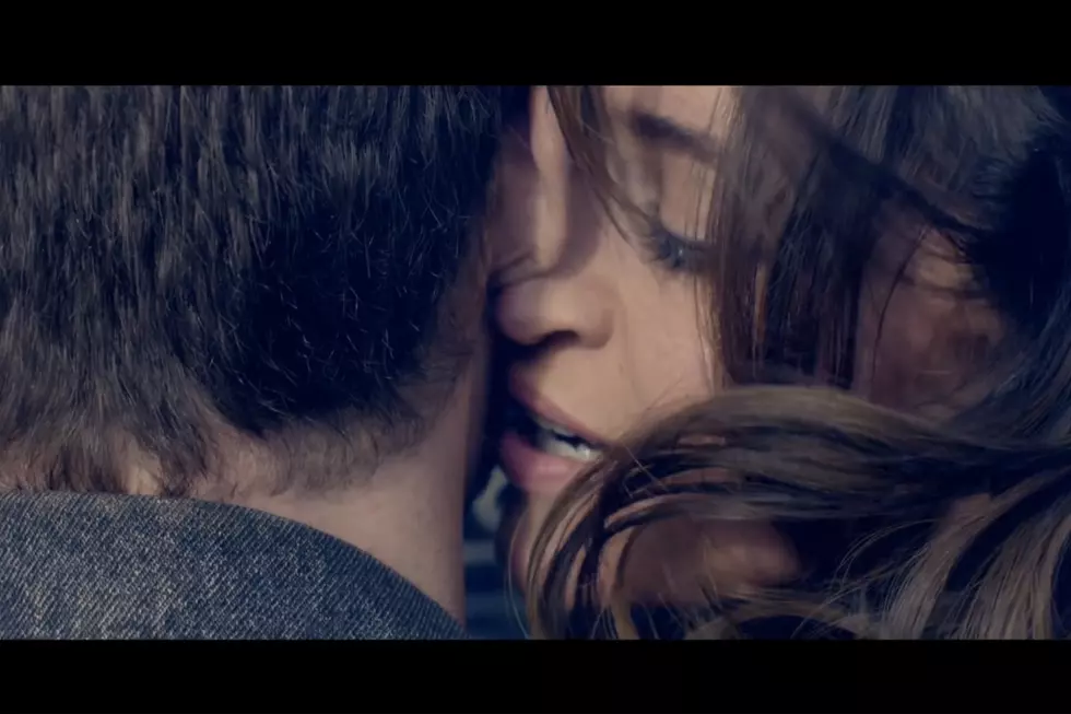 Kelleigh Bannen Makes Cheating Boyfriend ‘Famous’ in New Video