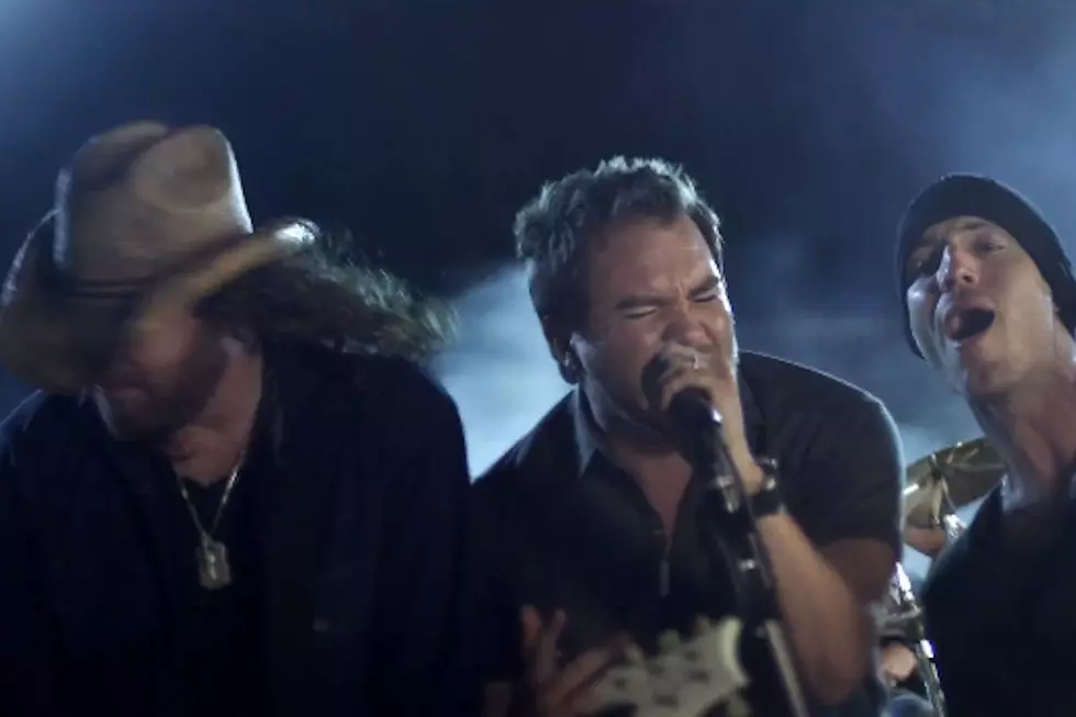 Eli Young Band Gets Dusty in New ‘Dust’ Music Video
