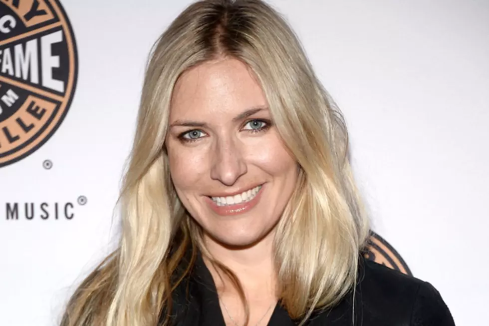 Holly Williams is Pregnant