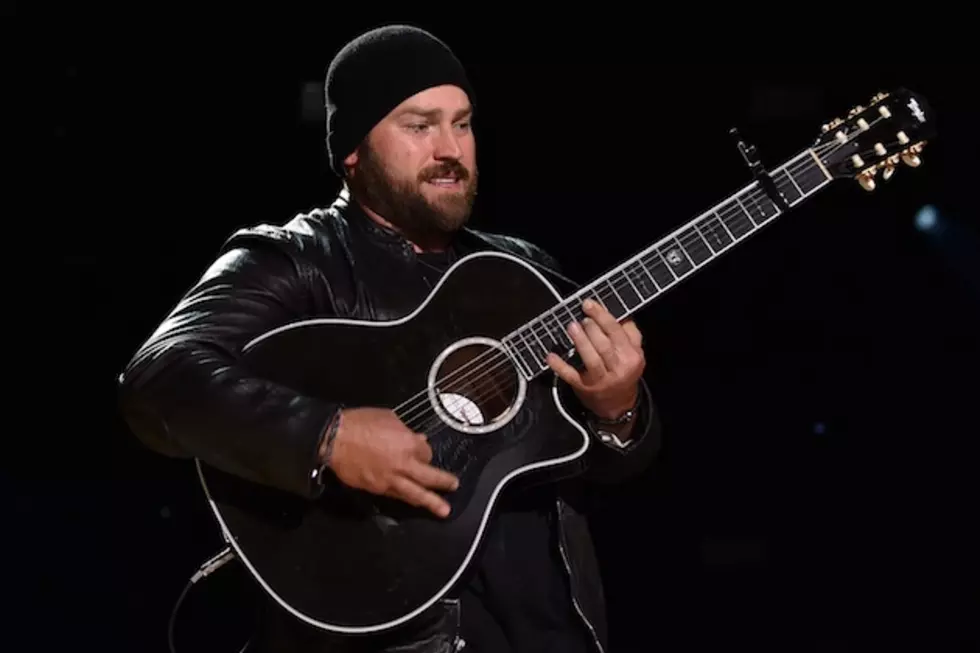 Doobie Brothers Join Zac Brown Band for ‘Black Water’ at Fenway Park [Watch]