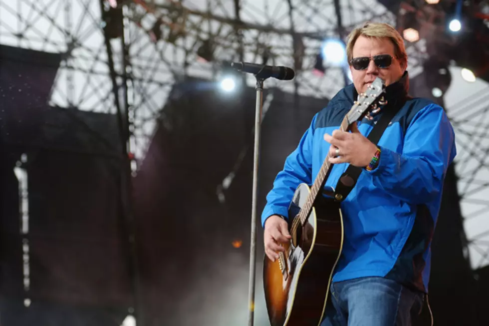 Pat Green Reveals ‘Girls From Texas’ Lyric Video [Exclusive Premiere]