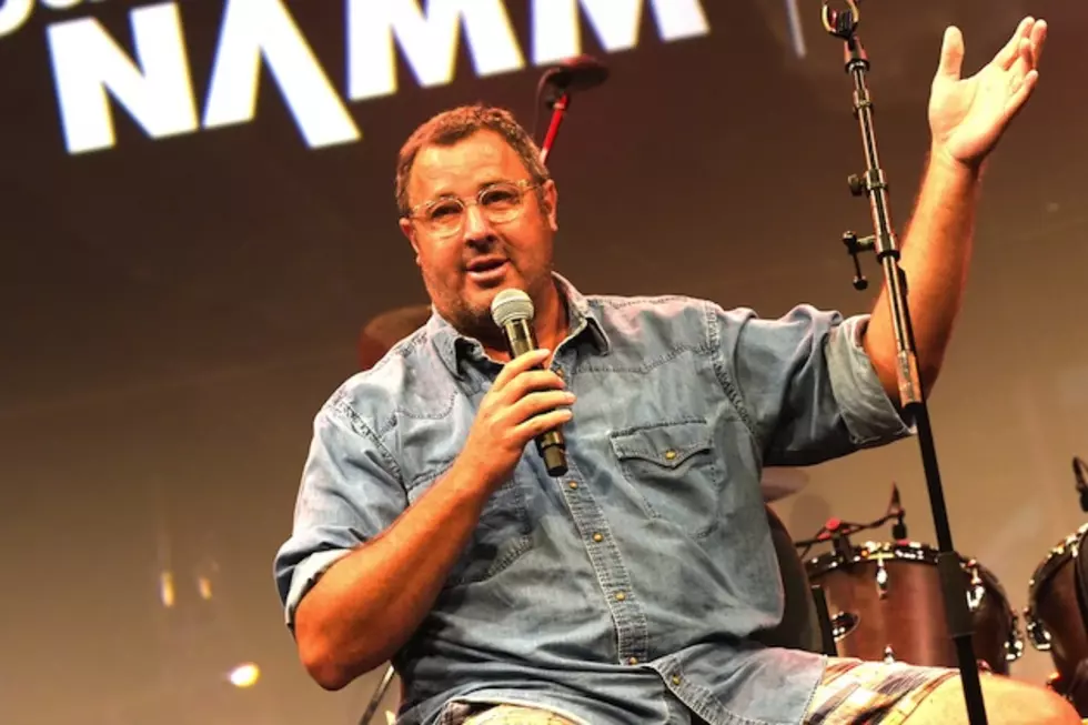 Vince Gill Named 2014 BMI Icon