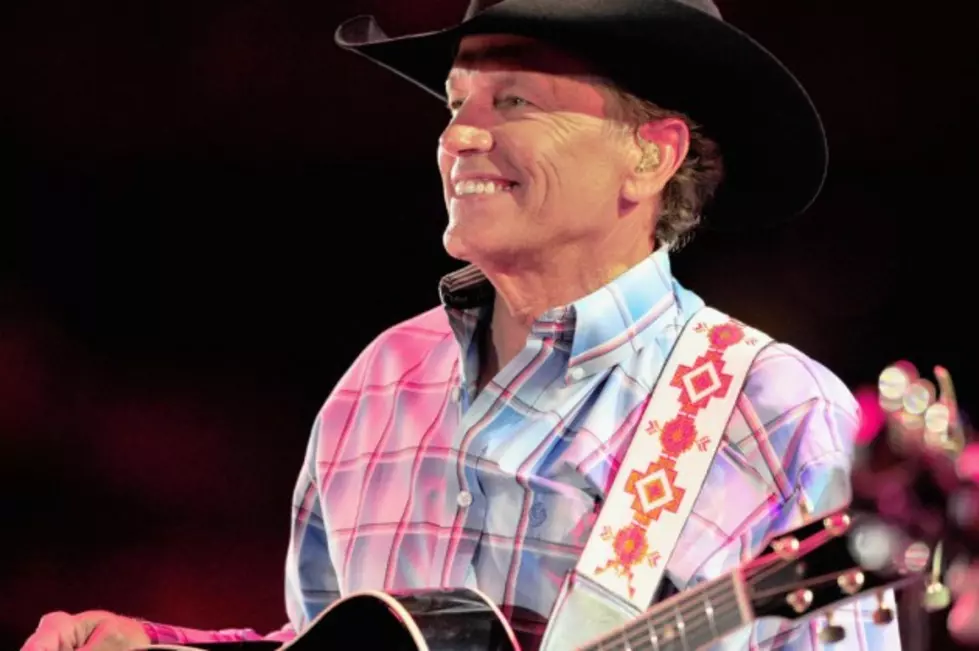 George Strait Booked as 2014 CMA Awards Performer