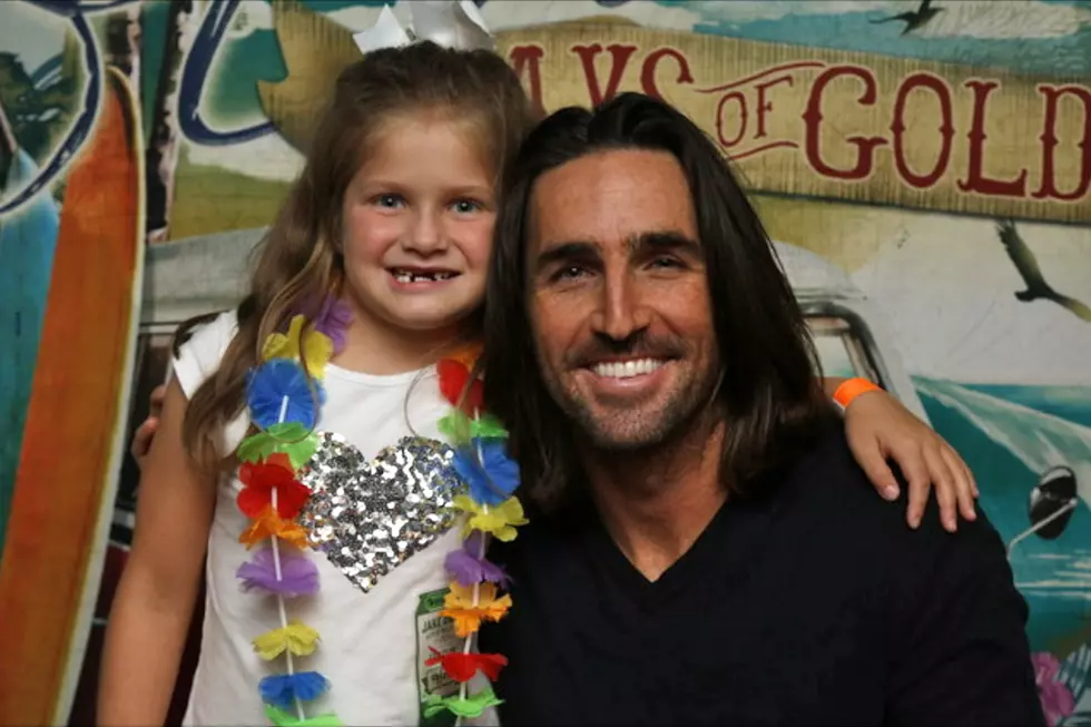 Jake Owen Lets Adorable First Grader Sing, Play Drums in Concert [Watch]