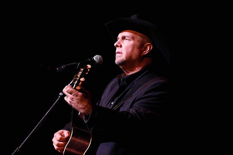 Garth Brooks to Answer Fan Questions During Town Hall Event
