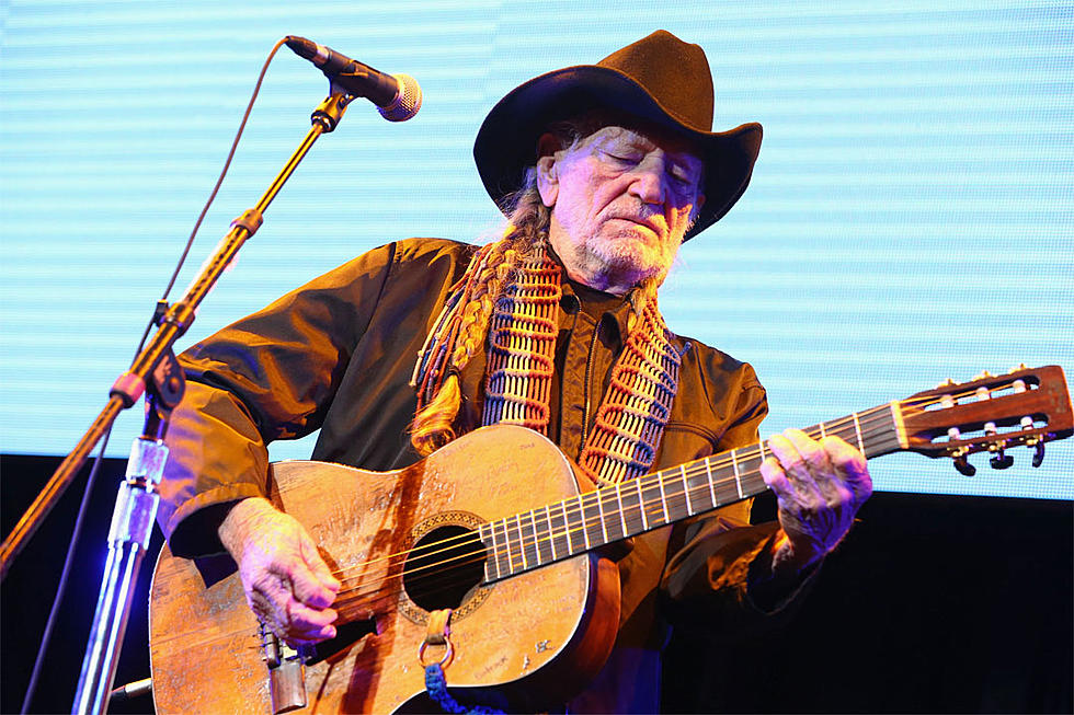 Willie Nelson Previews New Album With Gershwins’ ‘Summertime’