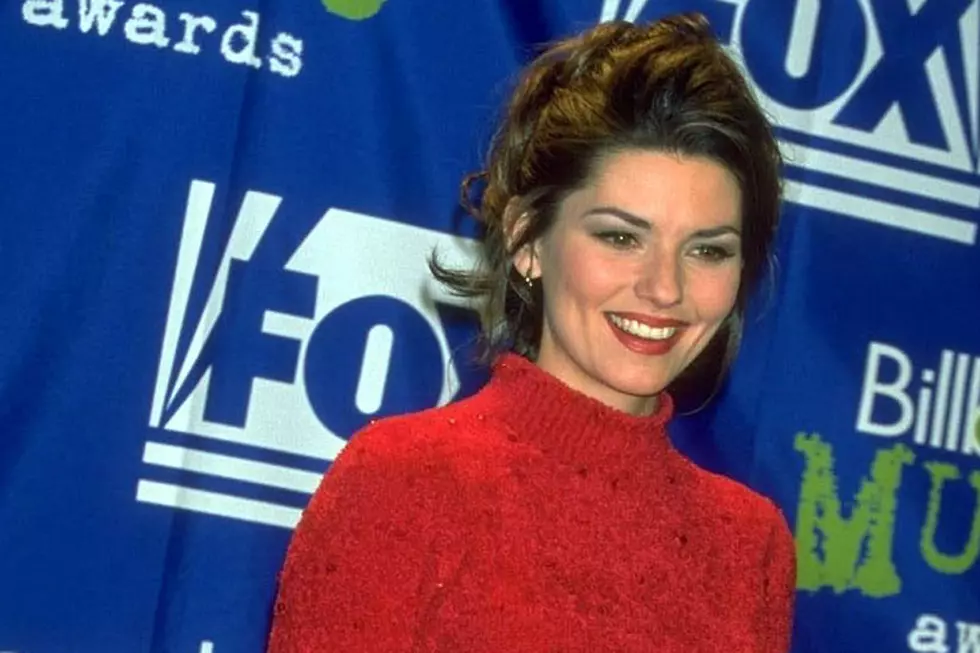 Remember Shania Twain’s First No. 1 Hit?