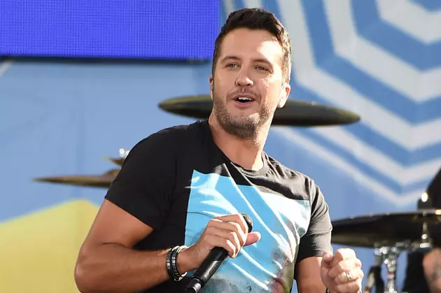 COUNTRY CLUB EXCLUSIVE: Get Your Luke Bryan Tickets Early With This Presale Code