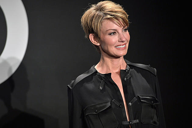 Remember That Infamous Faith Hill/Carrie Underwood CMA Thing [VIDEO]