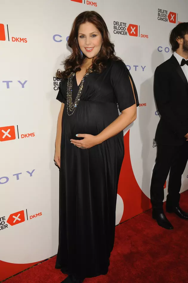 Hillary Scott Is Having Twin ______s, Click To Find Out!