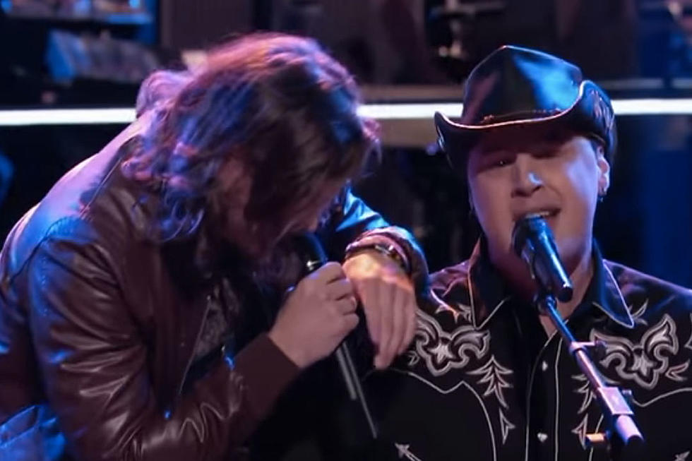 &#8216;Blind Joe&#8217; Battles Blaine Mitchell With &#8216;Old Time Rock and Roll&#8217; on &#8216;The Voice&#8217;