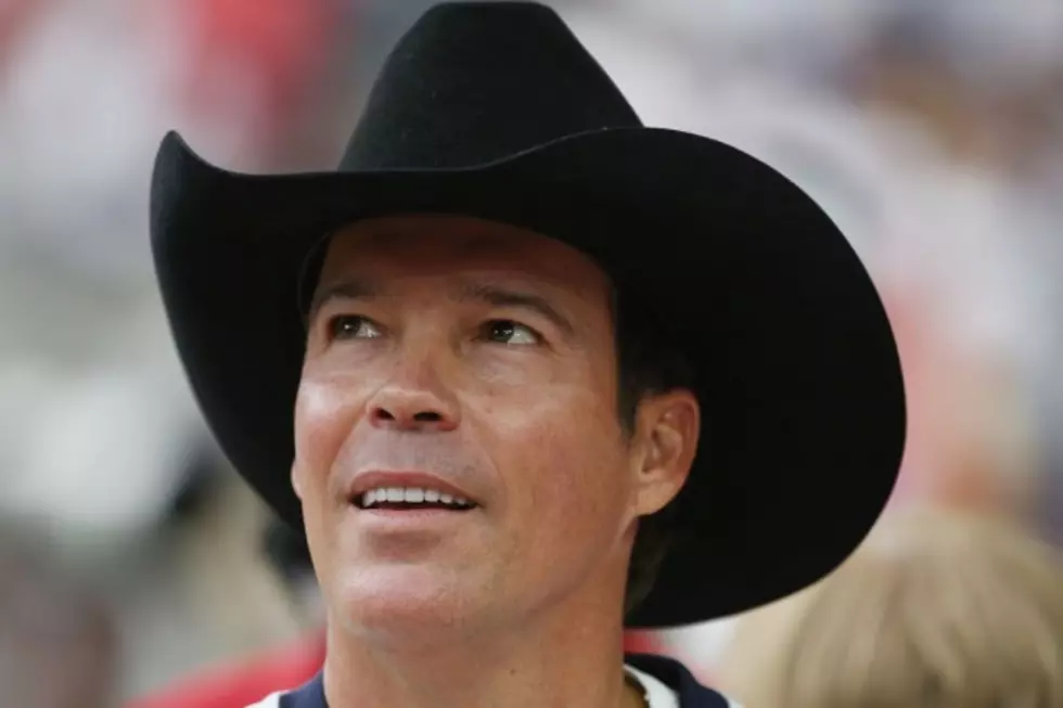 Clay Walker Returns With New Single, &#8216;Right Now&#8217;