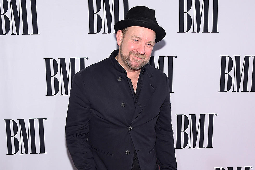Kristian Bush, ‘Thinking About Drinking for Christmas’