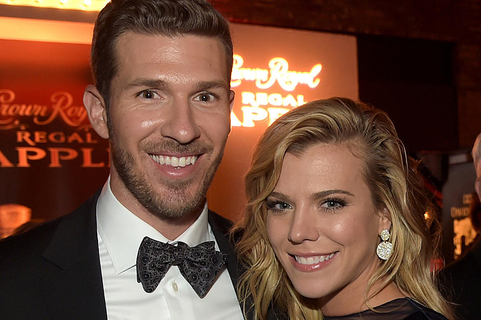 Kimberly Perry and Husband Introduce New ‘Kiddos’