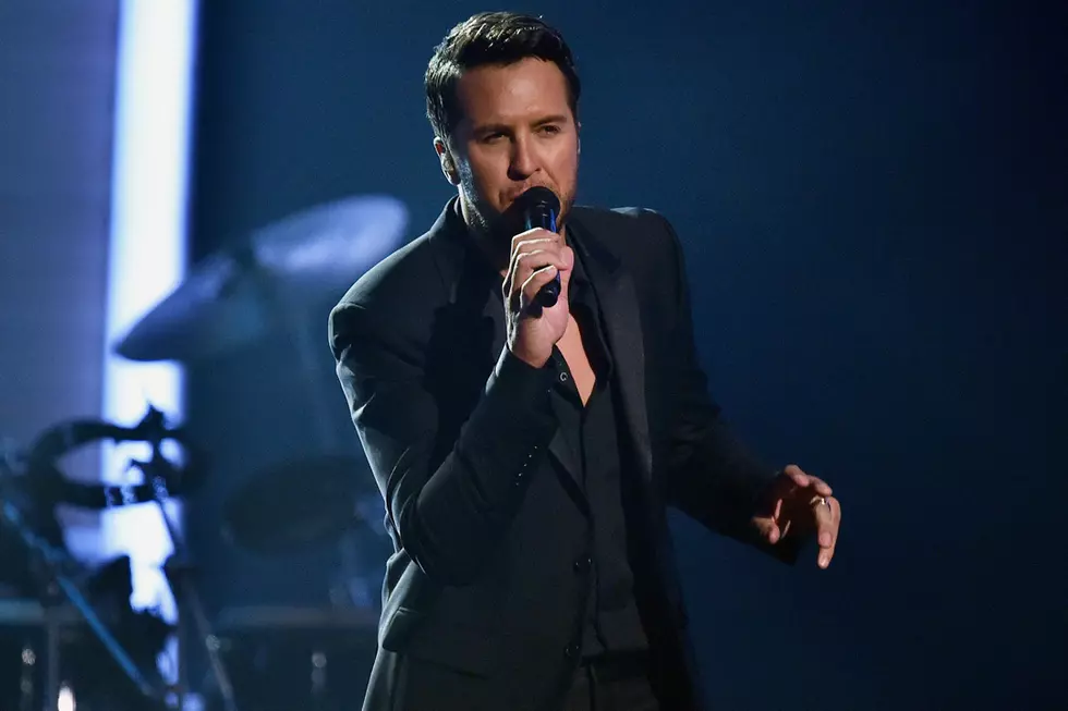 Luke Bryan, Others Pay Tribute to Lionel Richie at 2016 Grammys
